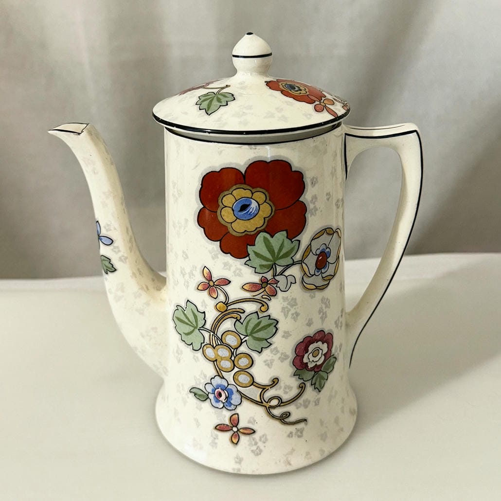 Các họa sĩ của triều đình Tudor đã sử dụng hình ảnh hoa Tudor rose trong các bức chân dung hoàng gia