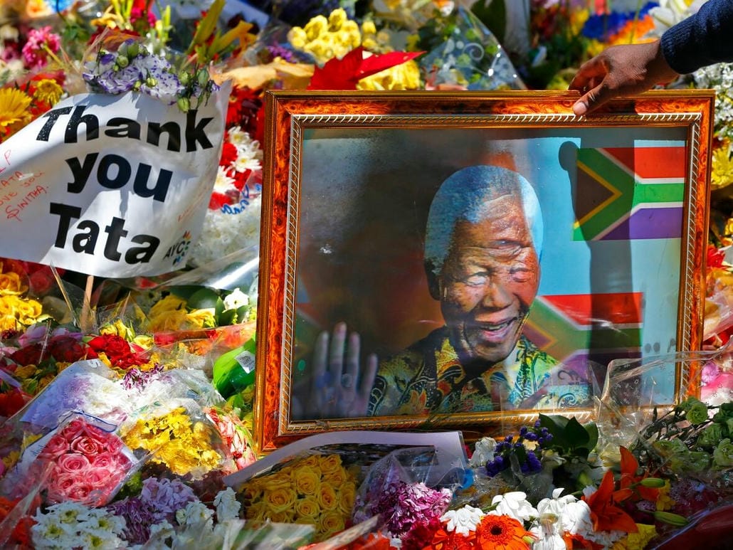 Nelson Mandela được vinh danh bằng lễ tang cấp nhà nước tại Nam Phi